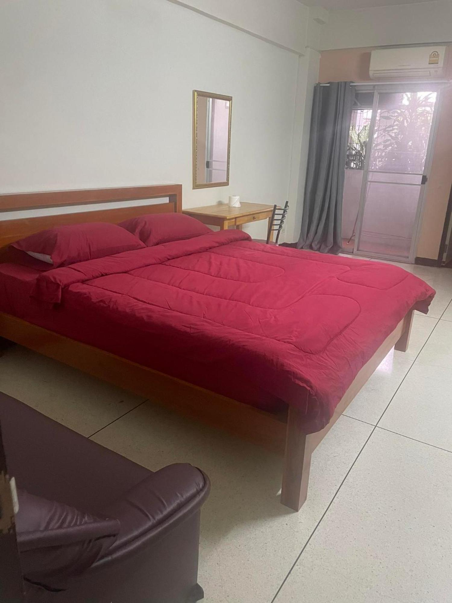 Viriyapon First Floor2 Appartement *